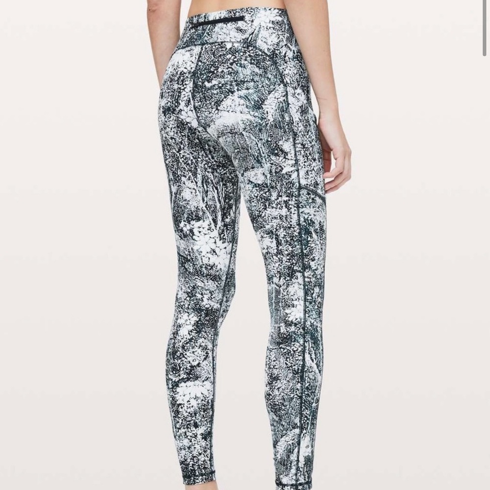 LuluLemon Speed Up Leggings